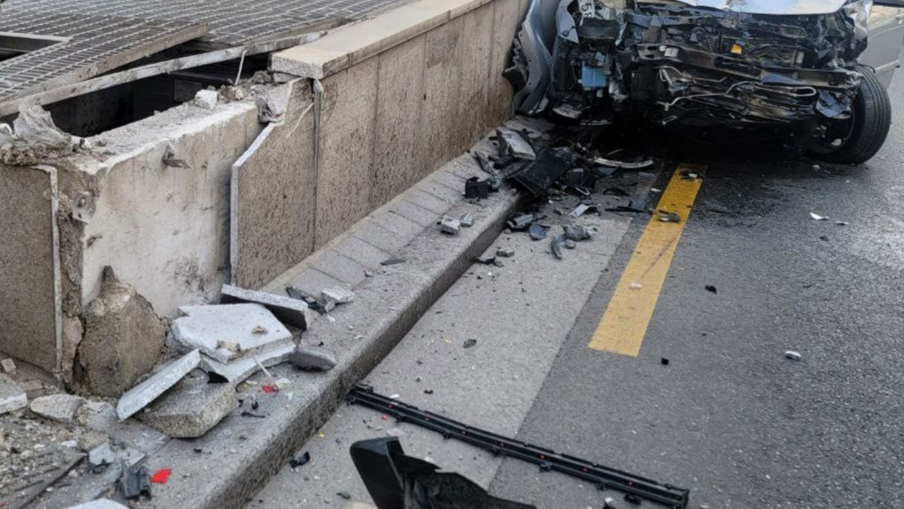 서울지하철 3호선 녹번역서 환풍구 정비하던 50대 노동자 추락