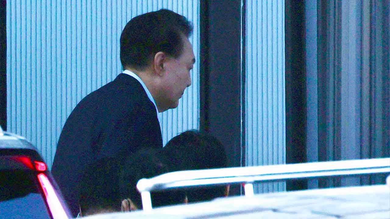 법원 "윤석열 전 대통령 지하주차장 진출입 요청 시 허용"