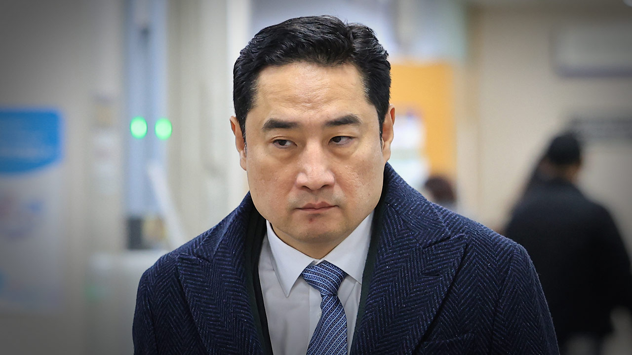 '지방선거 앞두고 금품 제공' 강용석 징역형 집행유예 확정