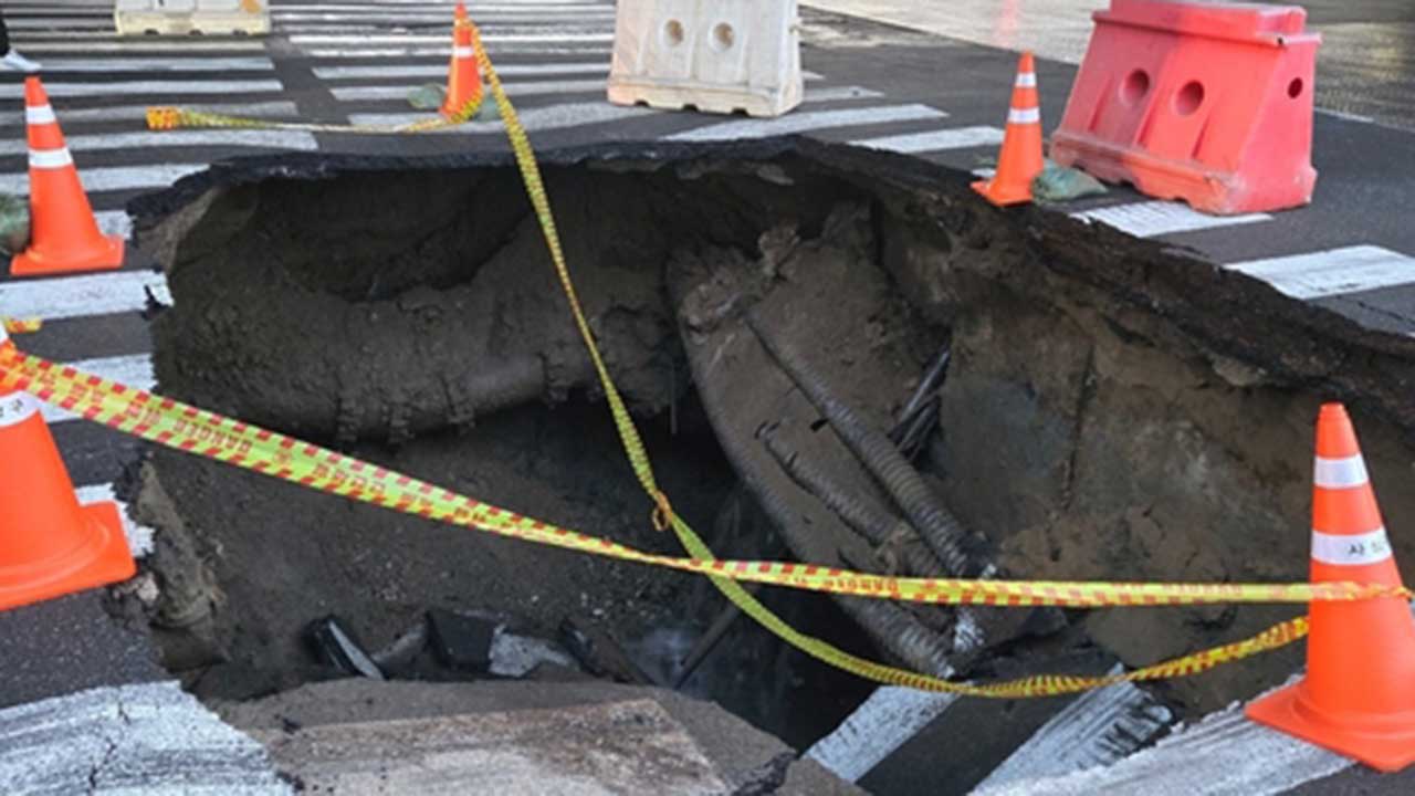 부산서 도시철도 공사장소에 땅꺼짐‥5미터 깊이