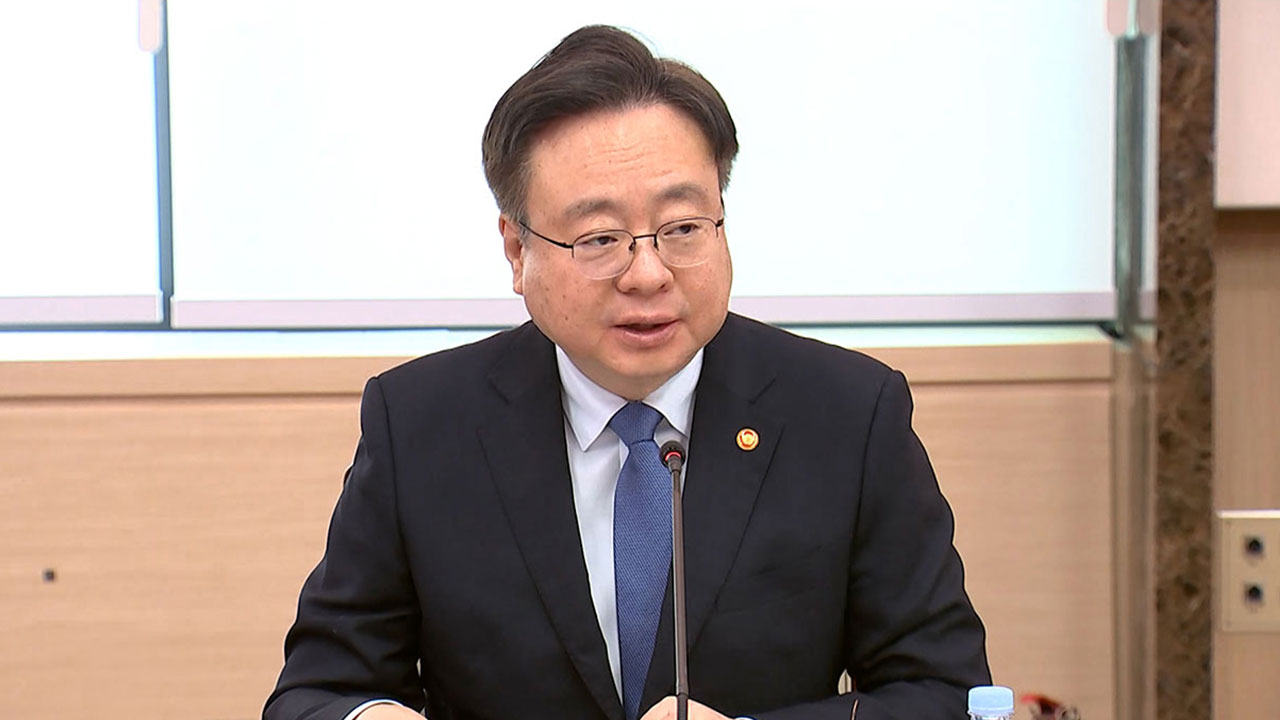 복지장관 "국민연금 자동조정장치·구조개혁 논의 지속돼야"