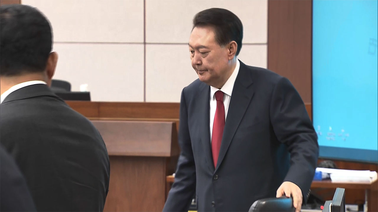 속보 윤 전 대통령 측 계엄군 지휘부 명령 상황 질의 중