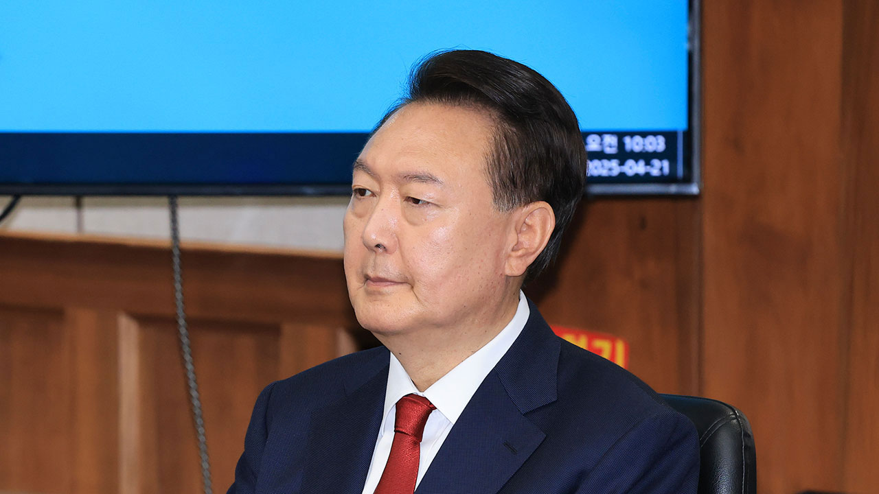 윤석열 "계엄은 수단일 뿐‥장기독재 관점에서 따져야" 궤변