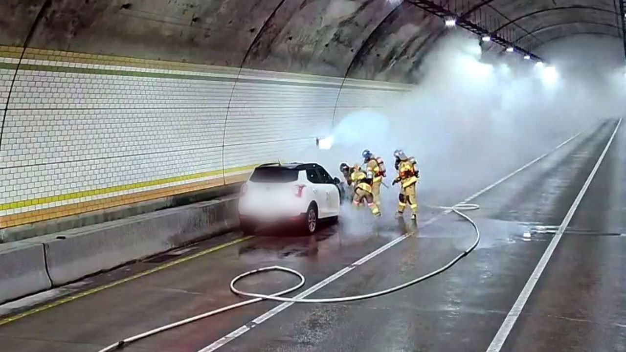 용인 기흥터널 차량 불‥탑승자 대피하고 터널 통제