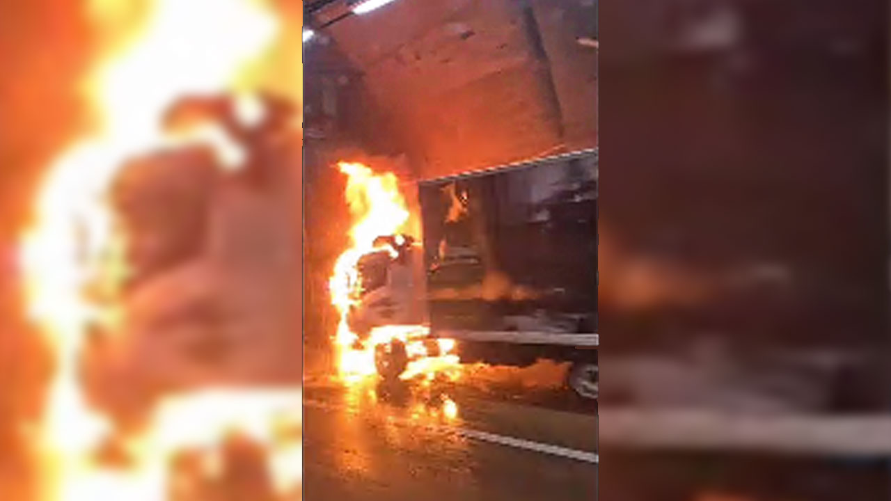 경기 의정부 사패산터널 일산방면서 화물차 화재‥다친 사람 없어