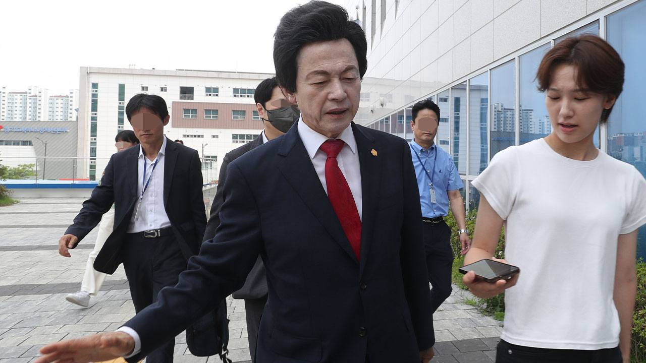 경찰, 허경영 구속영장 신청‥사기·준강제추행 혐의