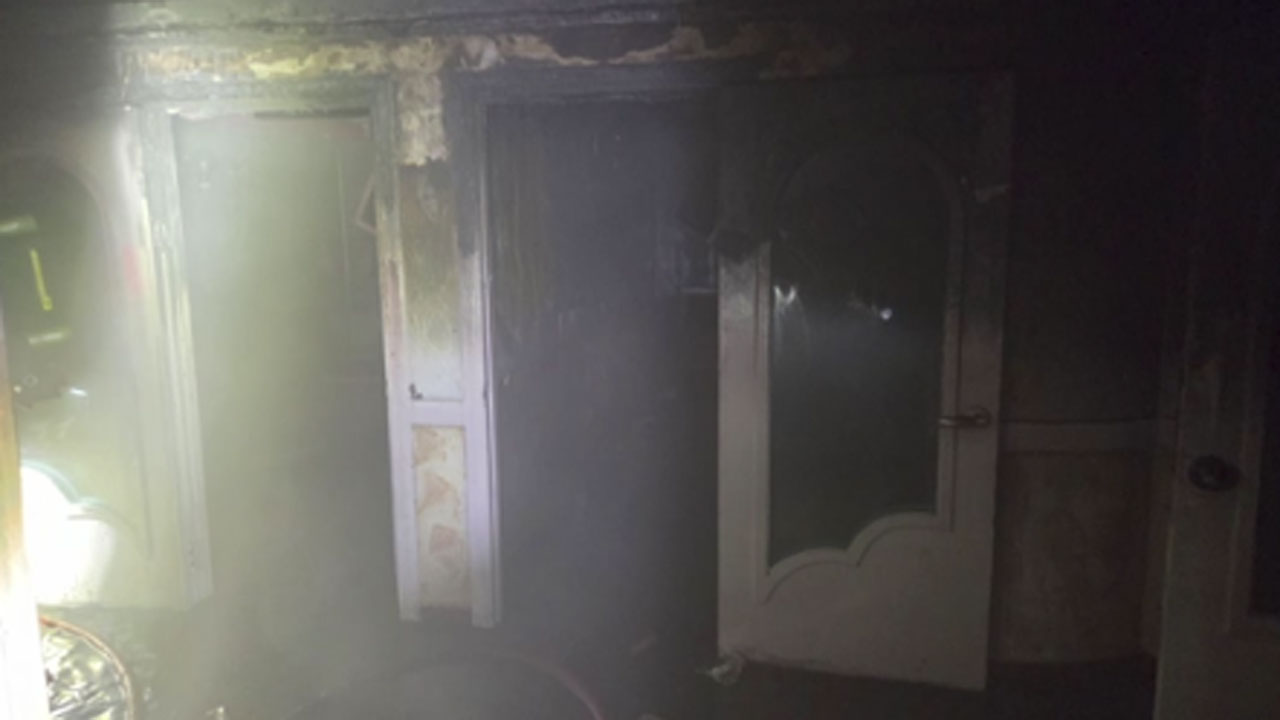 울산 노래방서 화재‥주민 3명 경상 병원 이송