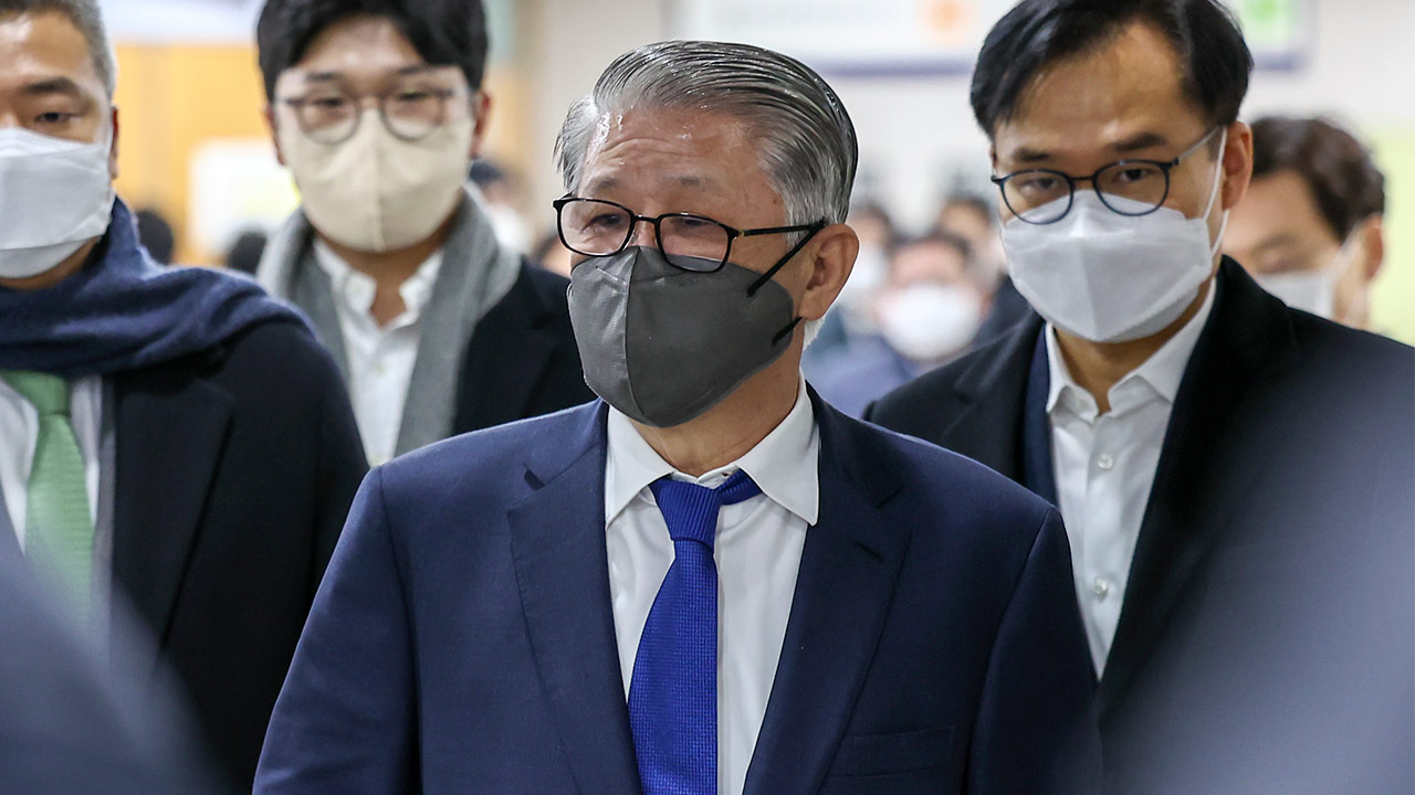 횡령·배임 혐의 최신원 전 SK네트웍스 해시 게임 바카라 실형 확정