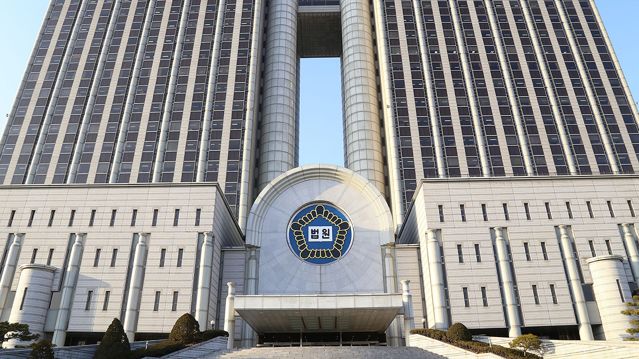 압수금 3억 빼돌린 경찰, 2심도 징역 1년 6개월