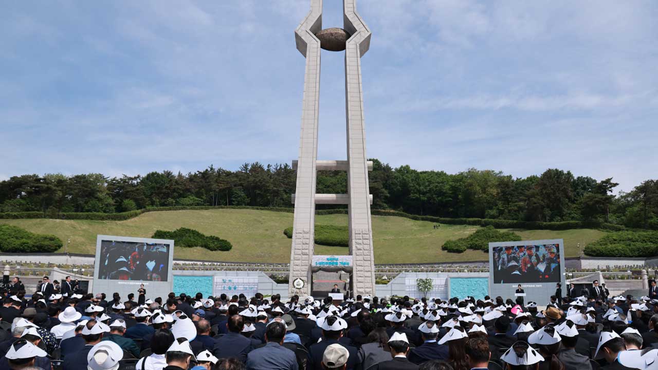 5·18 민주화운동 45주년 기념식 거행‥이재명·이준석 등 대선 후보들 참석