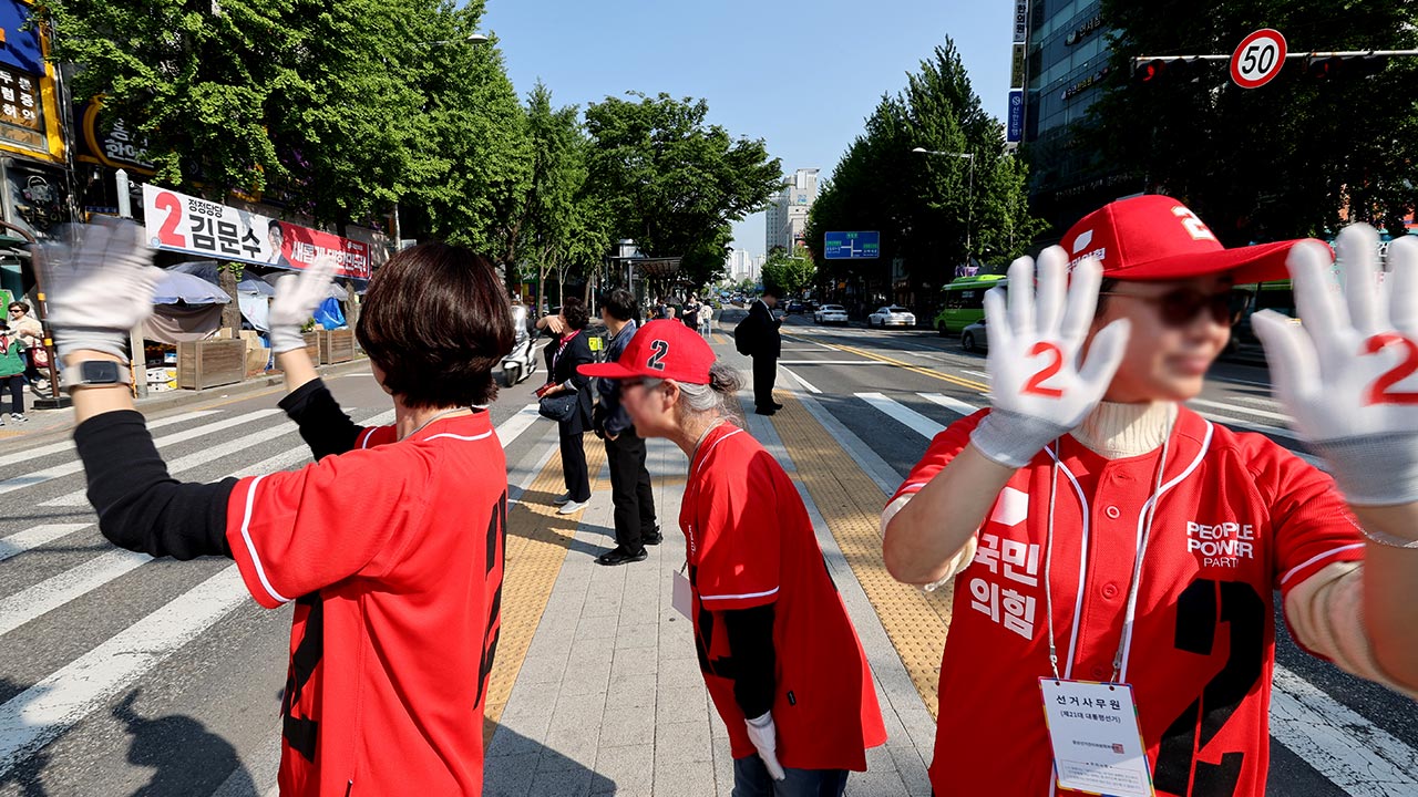분당에서 김문수 후보 선거운동원 폭행 피해 신고‥경찰 추적