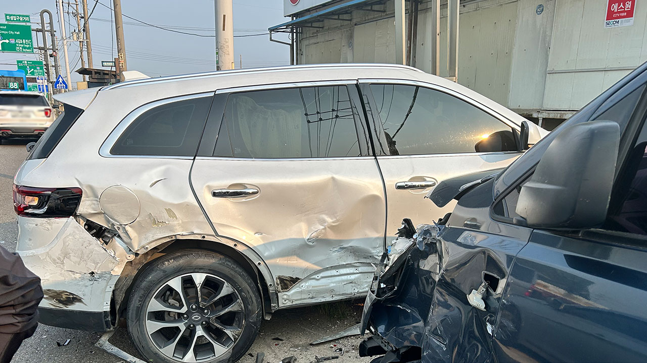경기 김포서 음주운전 차량이 SUV 들이받아‥1명 부상