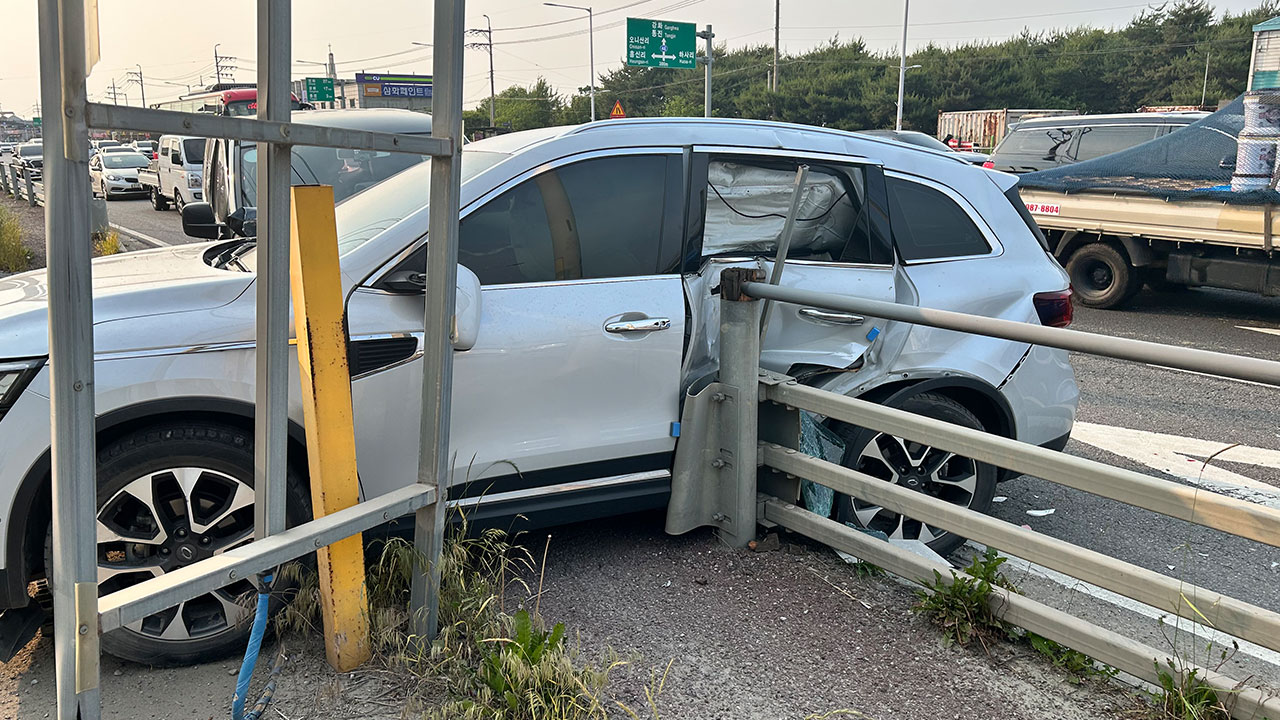 경기 김포서 음주운전 차량이 SUV 들이받아‥1명 부상