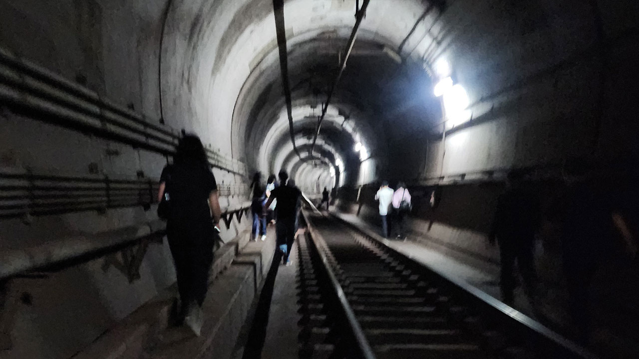 "이혼소송 불만" 서울지하철 5호선 방화 혐의 60대 내일 구속심사