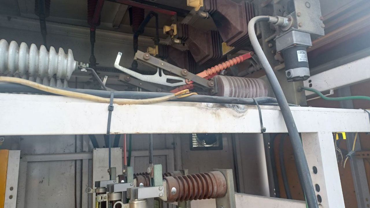 경기 부천서 변전실 청소하다 감전..60대 중상