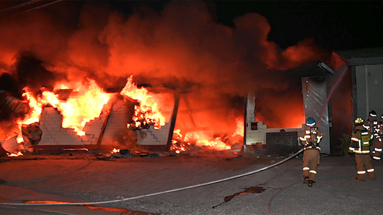 경기 하남 가전제품 보관창고서 불‥다친 사람 없어