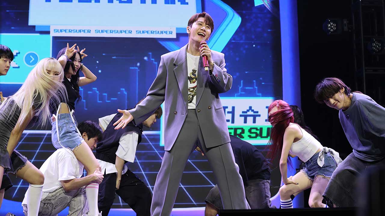 '가수 영탁 명예훼손' 막걸리업체 대표 유죄 확정