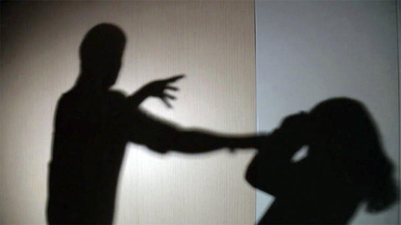 접근 금지 어기고 전 여친 폭행한 20대 남성 구속 송치