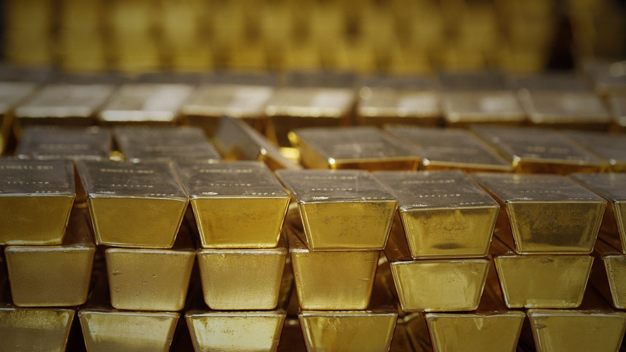 '시세 차익 이용' 인천공항 통해 홍콩 금괴 일본 밀반출한 일당 무더기 적발