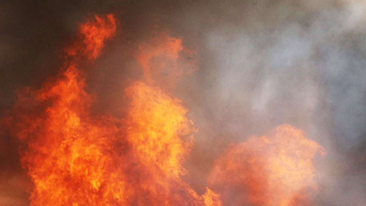 전북 군산 주택서 불‥1명 사망