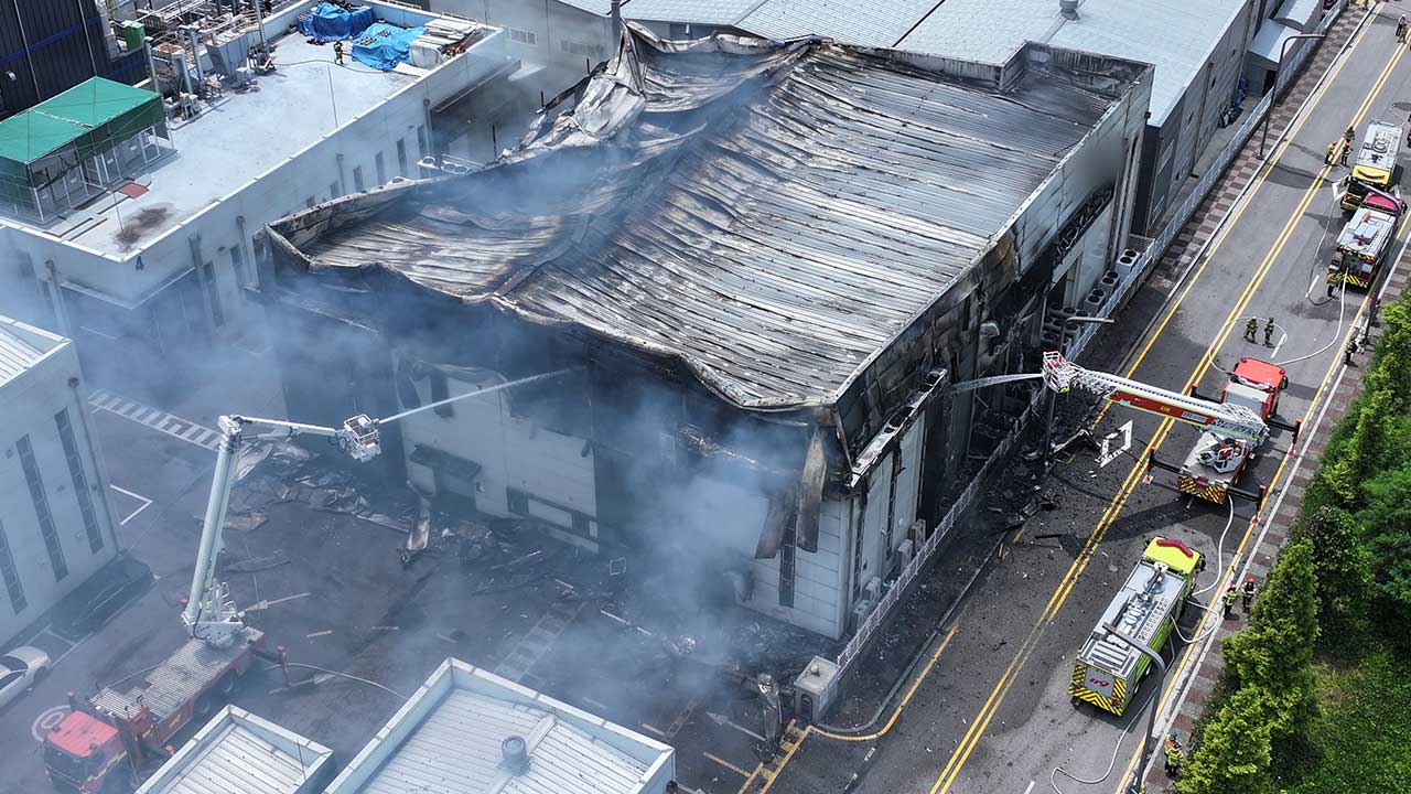 소방청, '아리셀 참사 1주기' 앞두고 전국 전지공장 현장점검