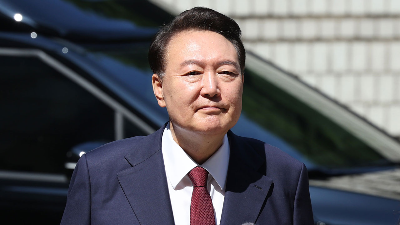 윤석열 전 대통령 측 "특검의 기습적 체포영장 청구는 부당"