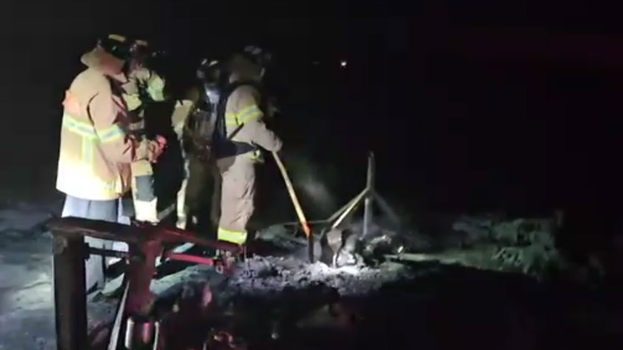 전북 고창 염전서 화재‥다친 사람 없어