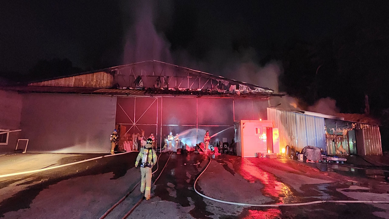 경기 양주시 은현면 창고 화재‥50분 만에 진화