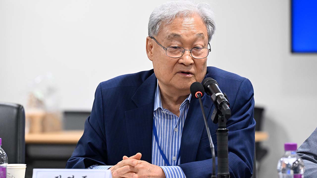 법원, 정연주 전 방심위원장 해촉 "처분 취소" 판결