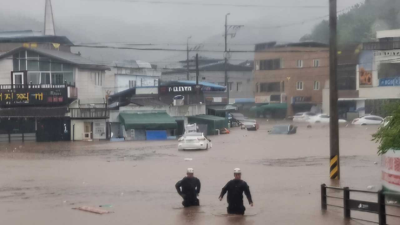 대구 노곡동 폭우로 침수‥차량·건물 피해 속출