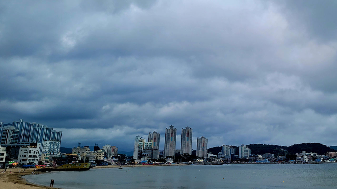 [날씨] 중부지방 오전까지 흐려‥낮 최고 34도 
