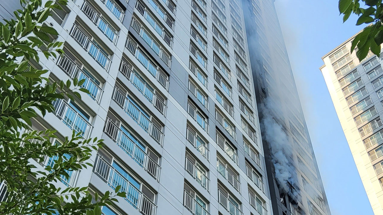 경기 용인시 아파트서 불‥38명 대피