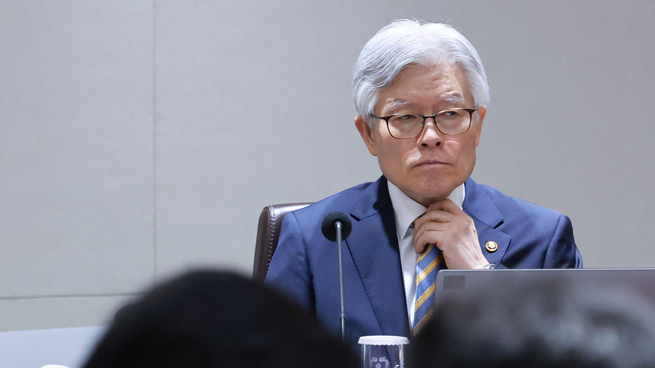 최동석 인사혁신처장, 정치인 막말 논란에 "거친 표현 송구"