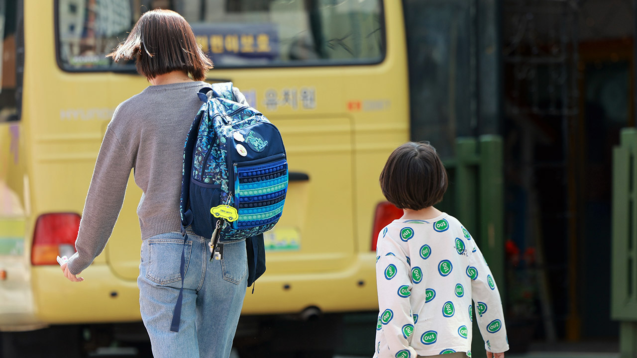 5세 어린이집·유치원비 부담 적어진다‥정부 이달부터 추가 지원