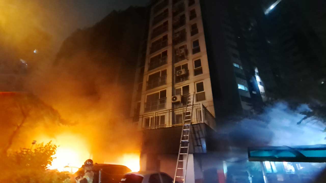 광명 아파트 화재 사망자 4명으로‥80대 주민 끝내 숨져