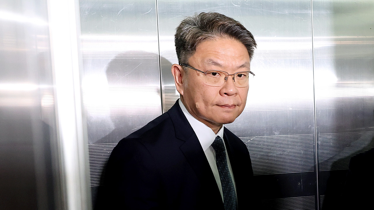 순직해병특검, '채상병 사건 기록 회수' 이시원 전 비서관 소환