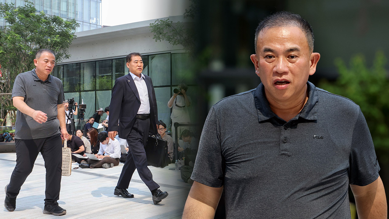 명태균, '김건희 국정농단' 특검 이틀째 출석