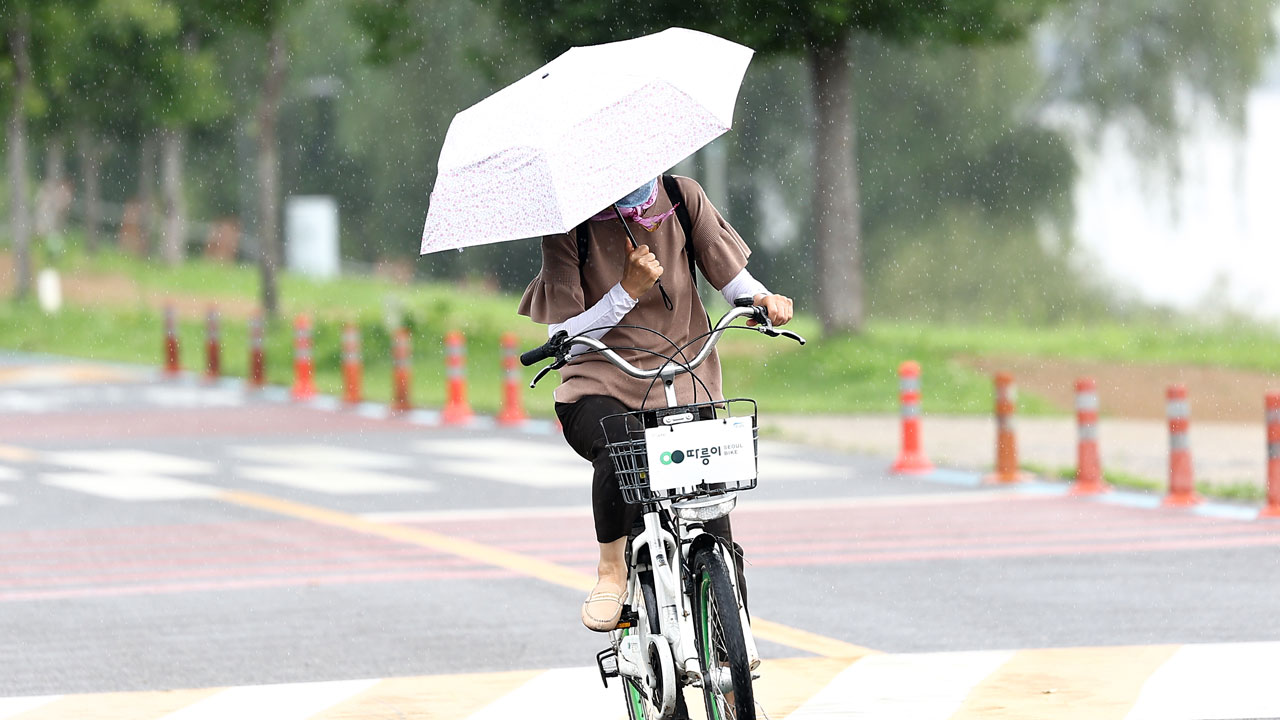  [날씨] '서울 35도' 폭염 계속‥소나기 내리는 곳도