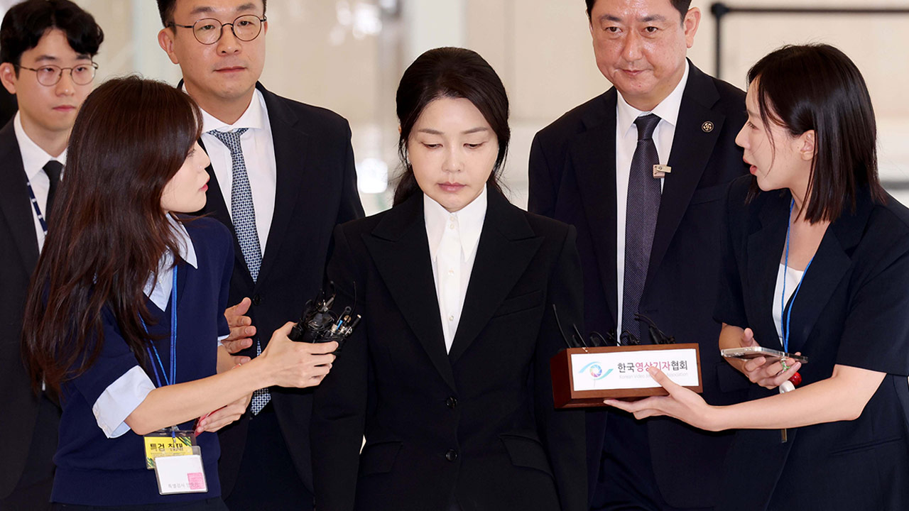 '첫 소환' 김건희 오전 조사 종료‥영상녹화는 거부