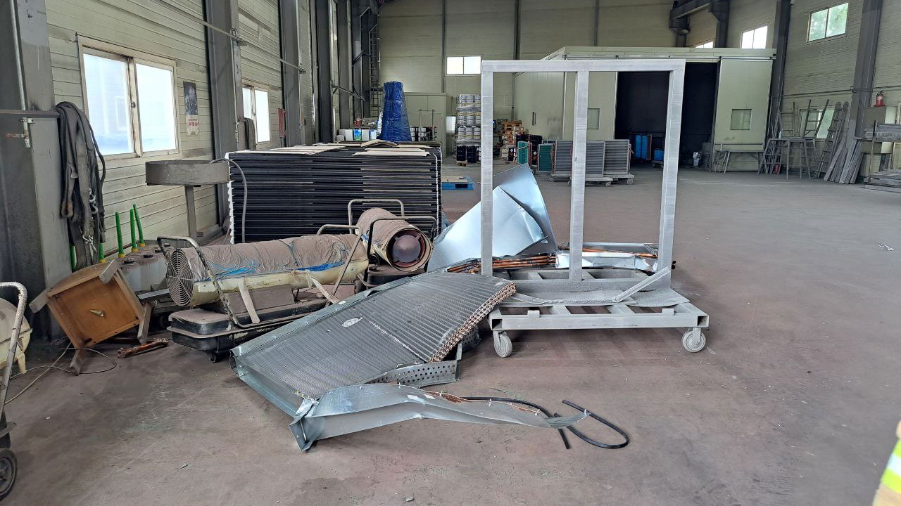 경기 안성 라디에이터 코팅 공장 폭발 사고‥2명 사상