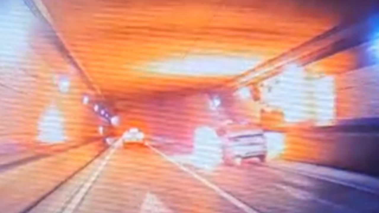 신월여의지하차도 차량 화재‥양방향 통제