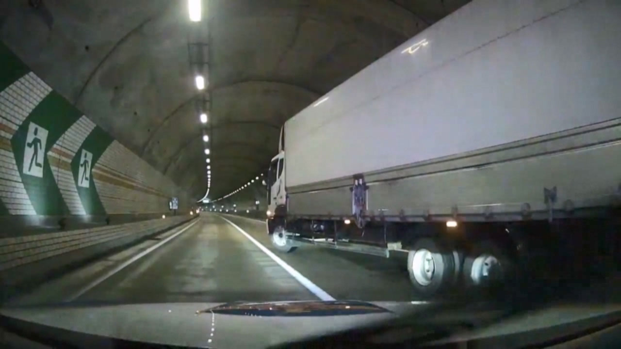 '시속 170km' 음주차량 검거 도운 화물차 운전자‥"할 일 했을 뿐"