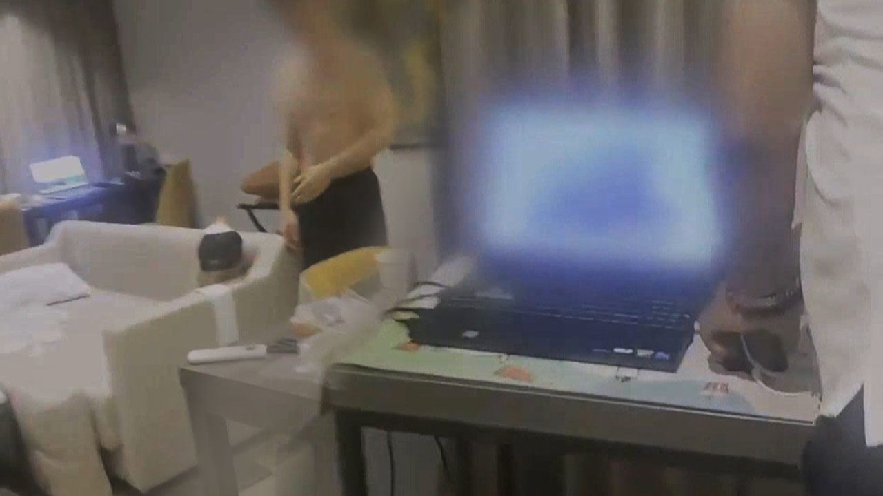 BTS 정국·유명 기업 회장 명의로 알뜰폰 개통해 390억 가로챈 일당 검거