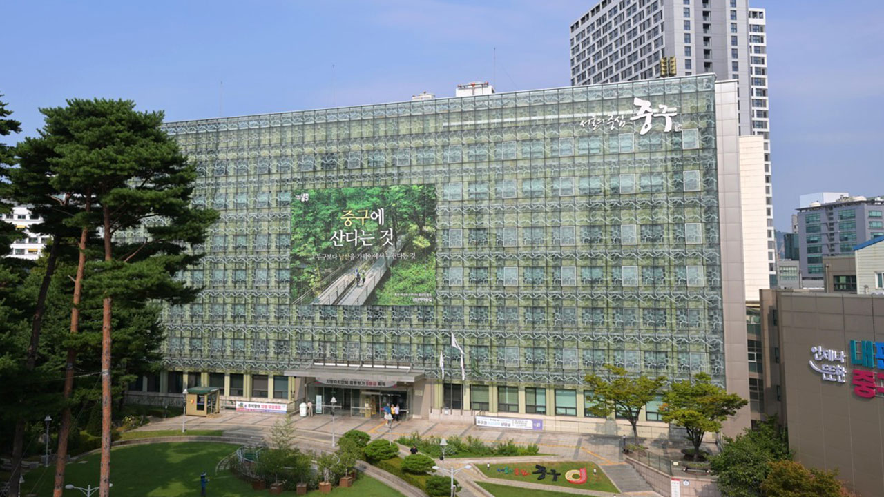 서울역 광장, '노숙인 주취 민원'에 내년부터 금주 구역으로