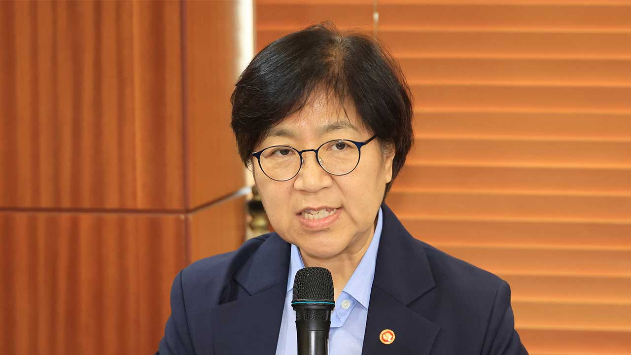 정은경 장관, 보건의약단체장 첫 대면서 "신뢰 회복이 최우선"