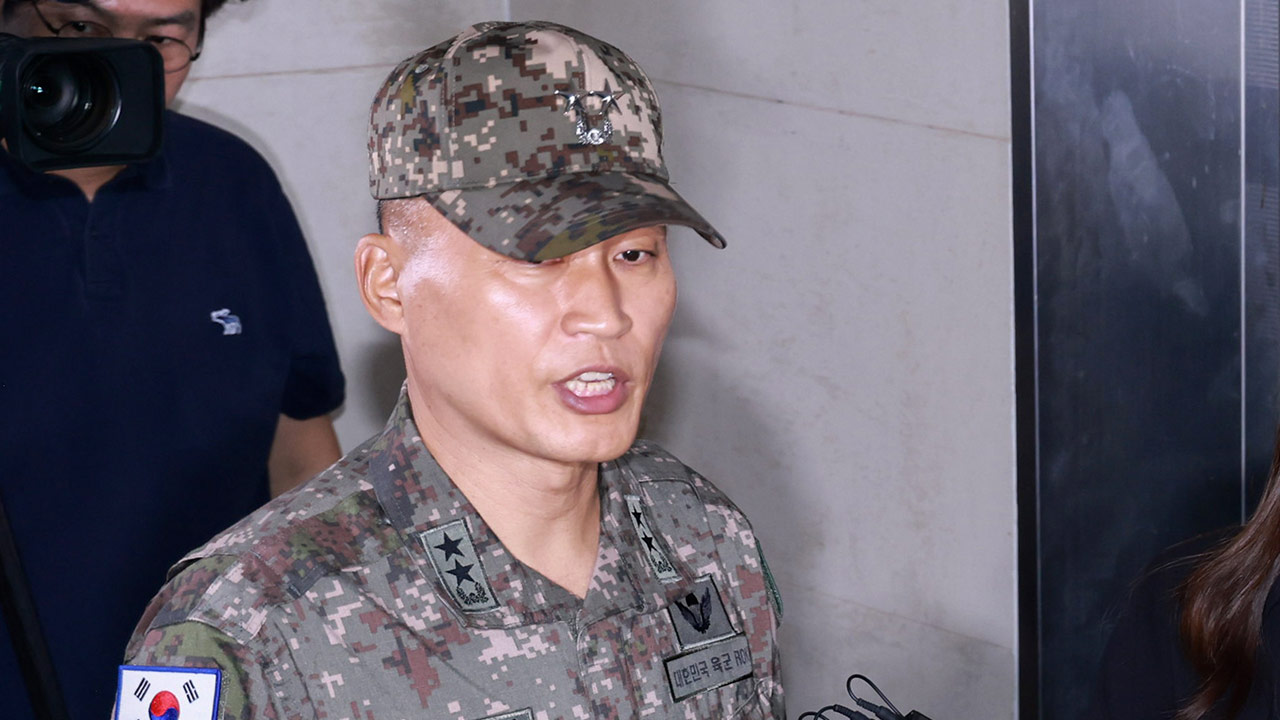 이종섭 참모 박진희, 특검 첫 피의자 출석‥신범철 이틀째 조사