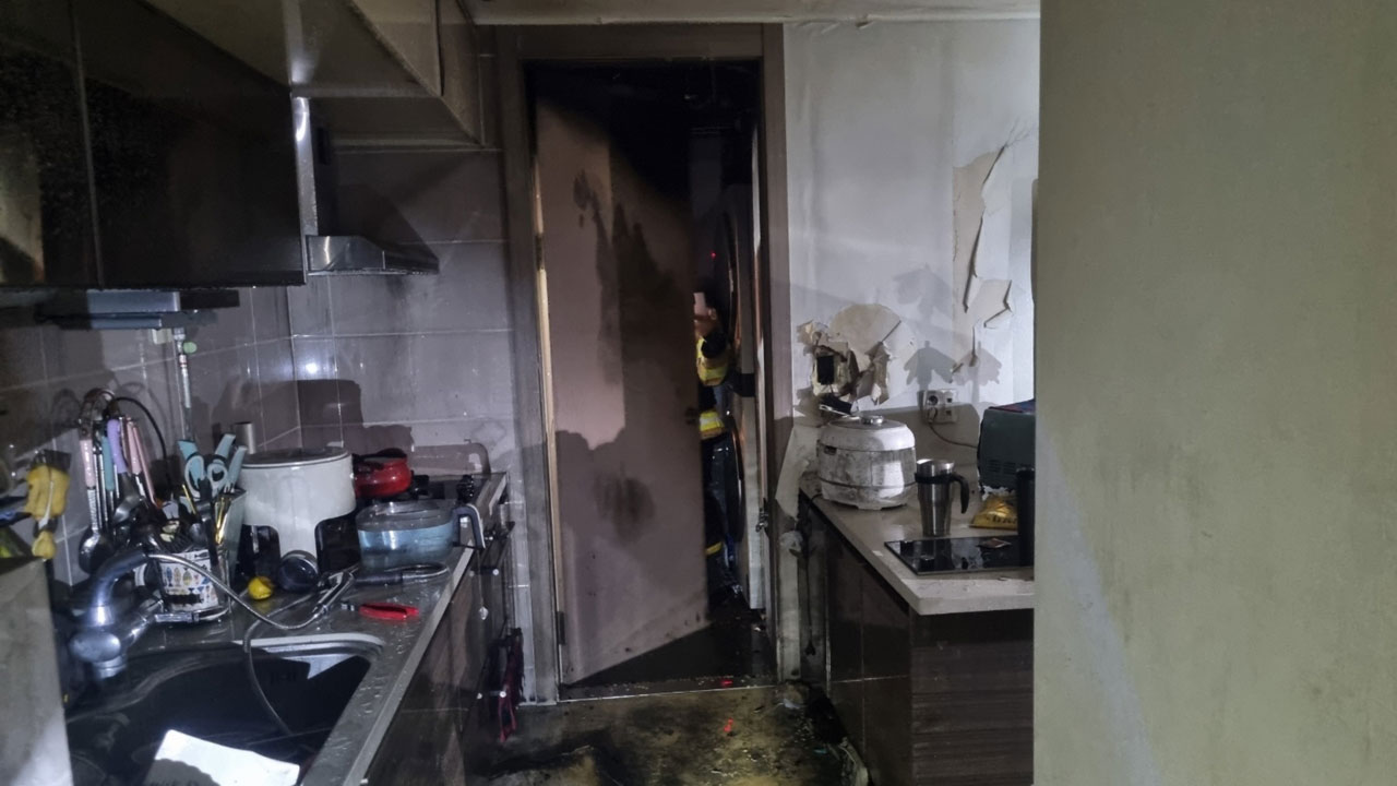 인천 서구 한 아파트서 불‥주민 100여 명 대피