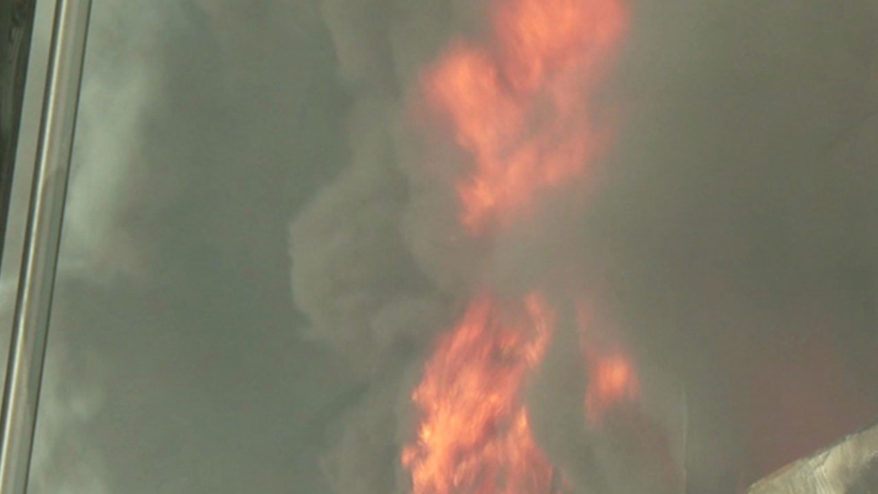 인천시 미추홀구 3층짜리 빌라 1층 화재‥20여 분 만에 꺼져