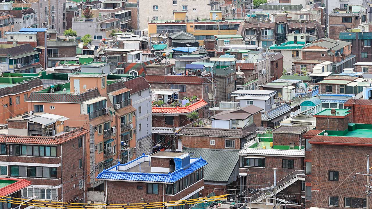 '바지 매수인' 명의로 수백 채 전세사기‥693억 가로챈 일당 검거