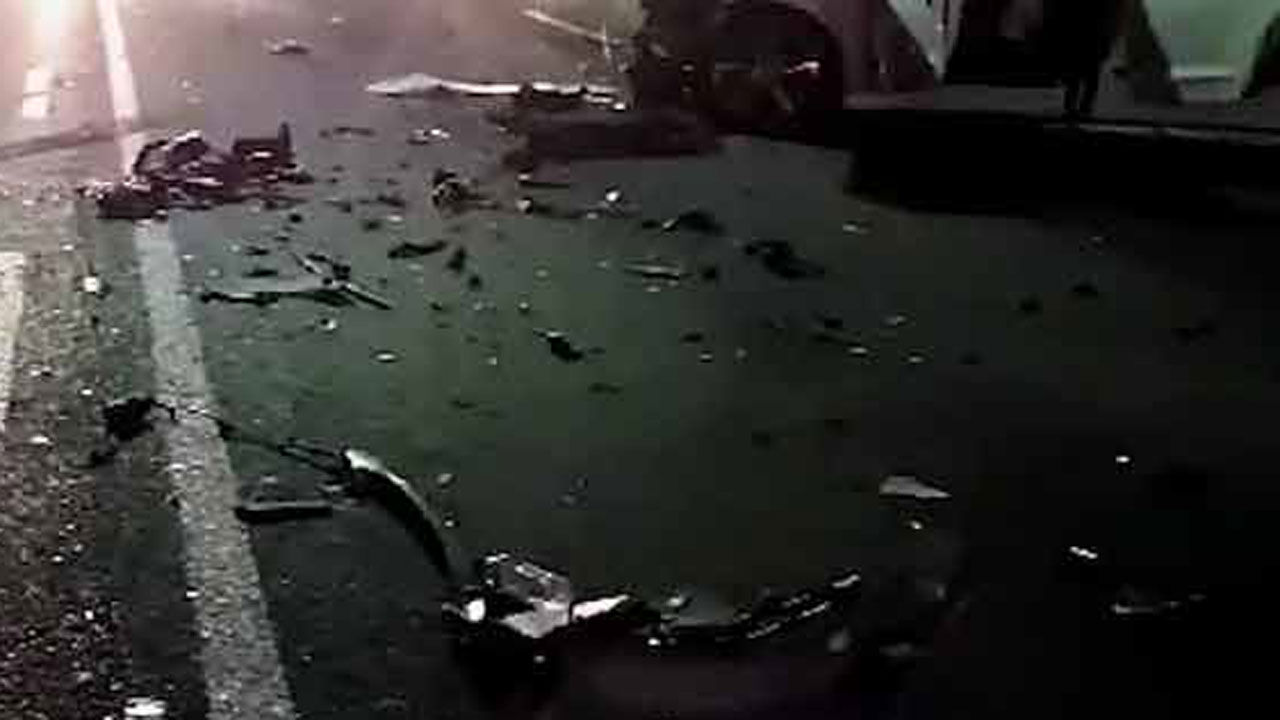 '졸음운전 택시' 중앙선 넘어‥30대 오토바이 운전자 숨져